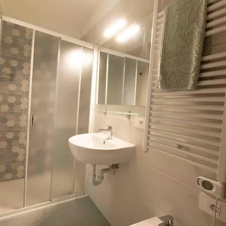 Bia's - Fronte Mare Apartament *